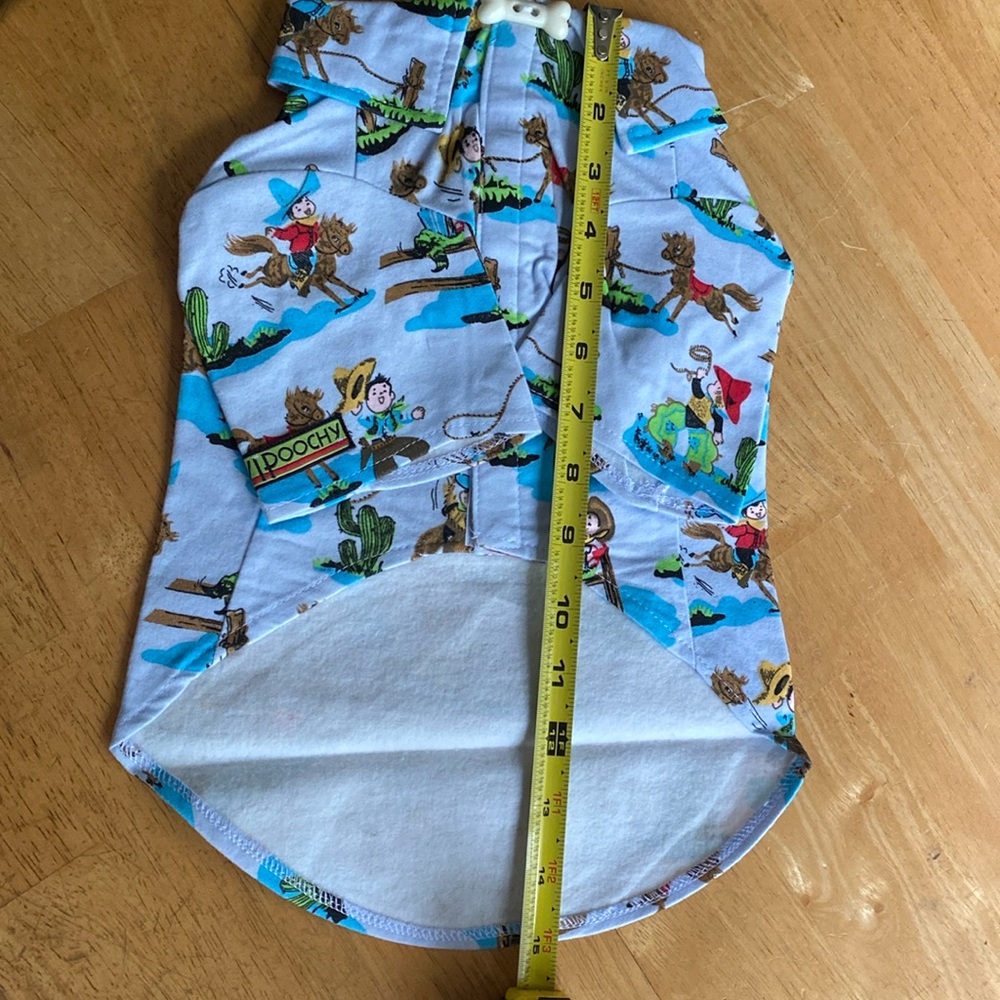 ! Vipoochy Pet Pooch boutique dog fabric suit size M new - Picture 5 of 11